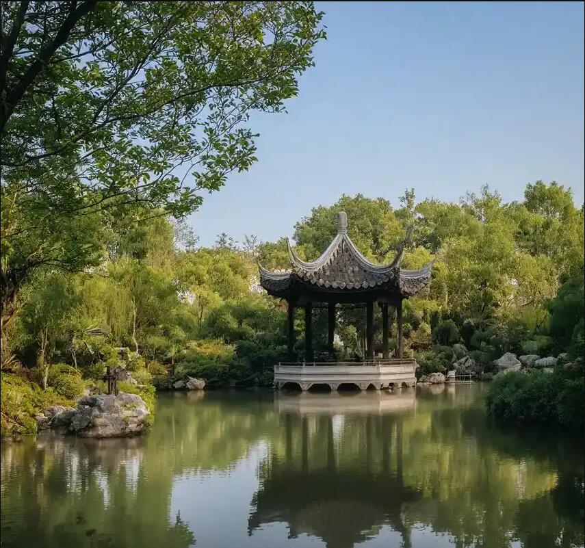 古塔区盼烟餐饮有限公司